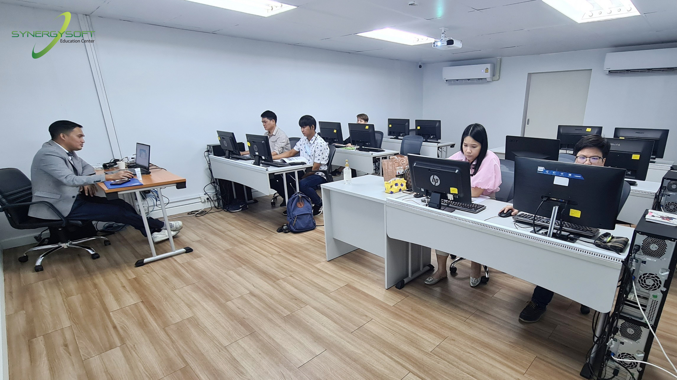 Synergysoft Education Autodesk Revit Basic Synergysoft Education Autodesk Revit Basic